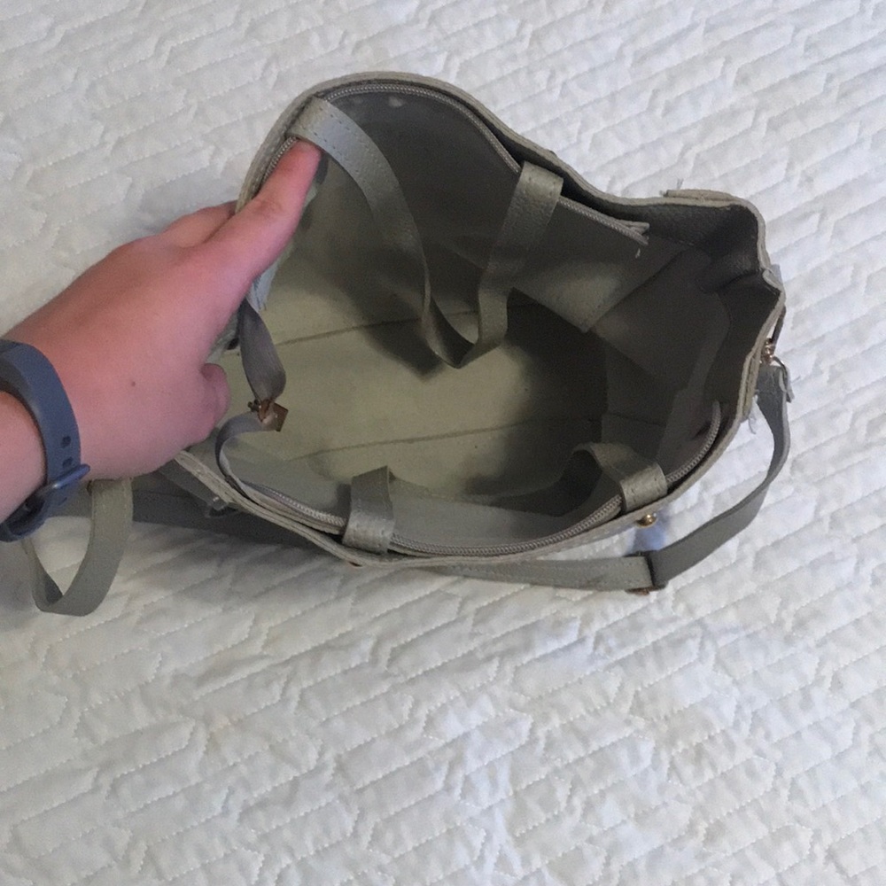 Purse - Picture 4 of 8